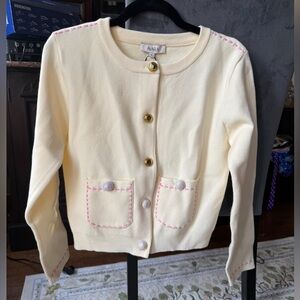 NWT: Avara Women’s Cream Knit Cardigan with Pink Stitching & Gold Buttons Size S